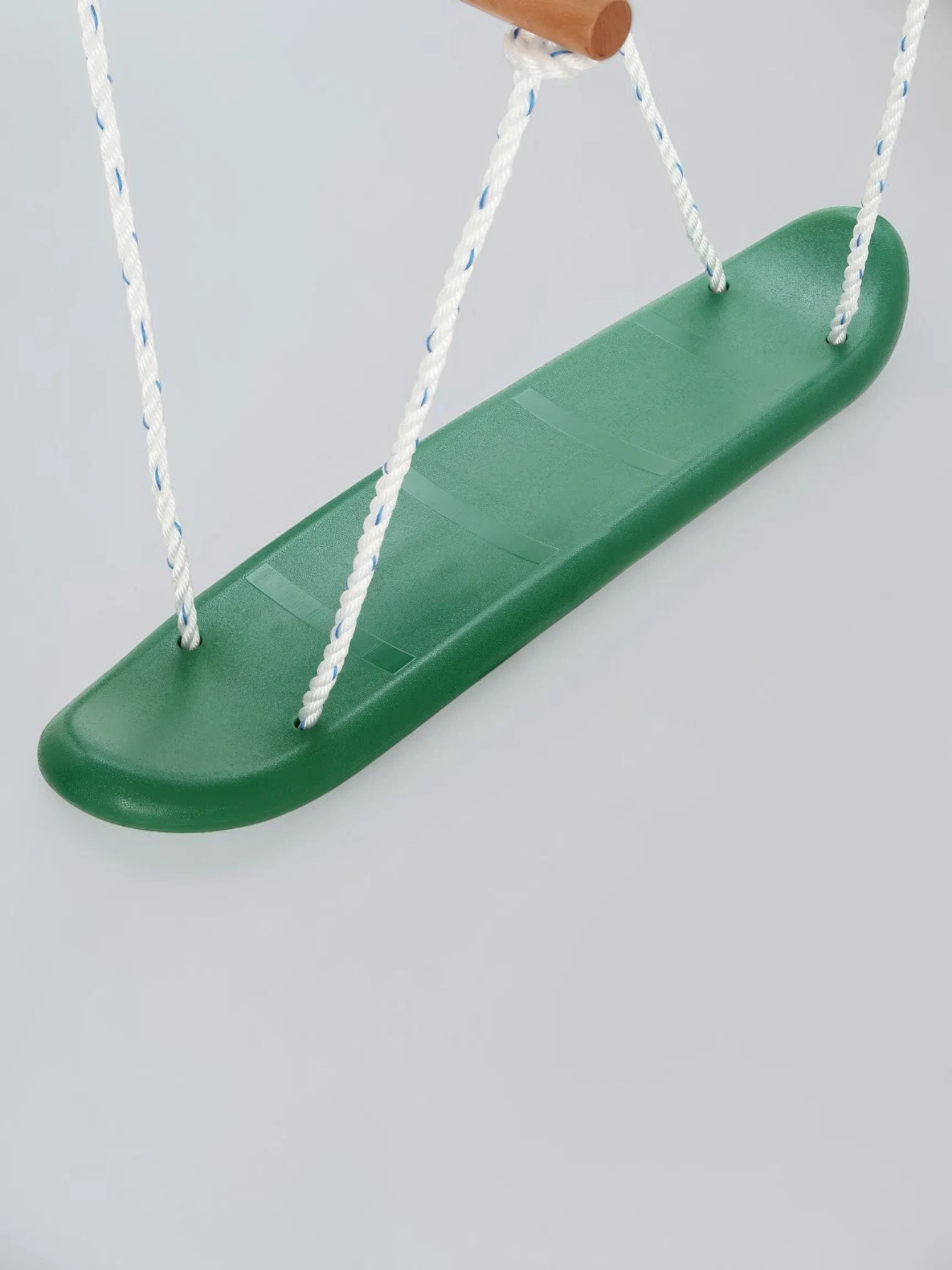 Minimalsave Skateboard Swing Molded Plastic Deck Backyard Outdoor Play Set Accessory